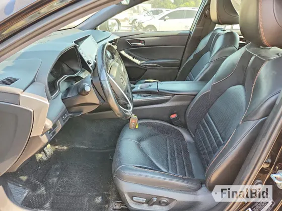 2022 Toyota Avalon Hybrid XSE Nightshade