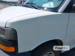 2020 Chevrolet Express Passenger LS