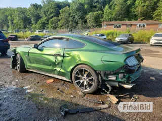 2022 Ford Mustang EcoBoost