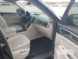 2018 Volkswagen Atlas SE