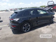 2024 Audi Q4 e-tron Prestige