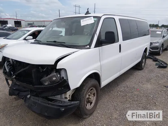 2022 Chevrolet Express Passenger LS
