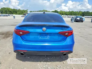 2021 Alfa Romeo Giulia