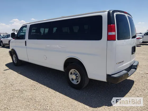 2020 Chevrolet Express Passenger LS