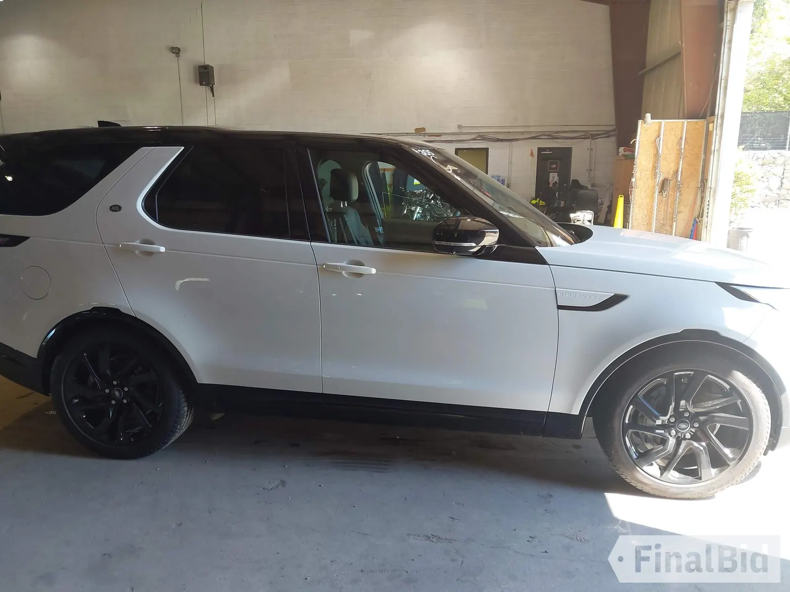 2024 Land Rover Discovery
