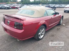 2006 Ford Mustang GT Deluxe