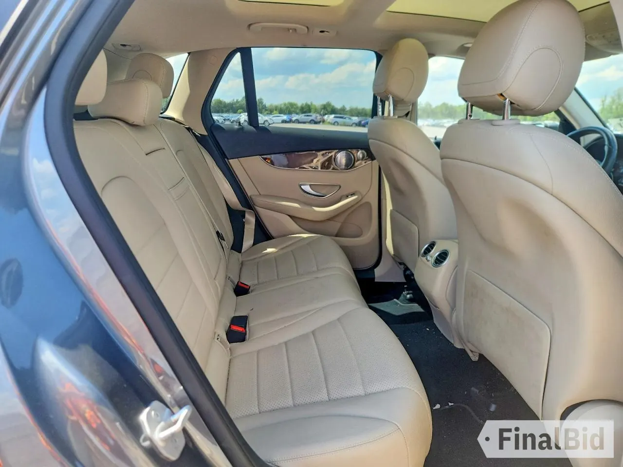 2016 Mercedes-Benz GLC 300