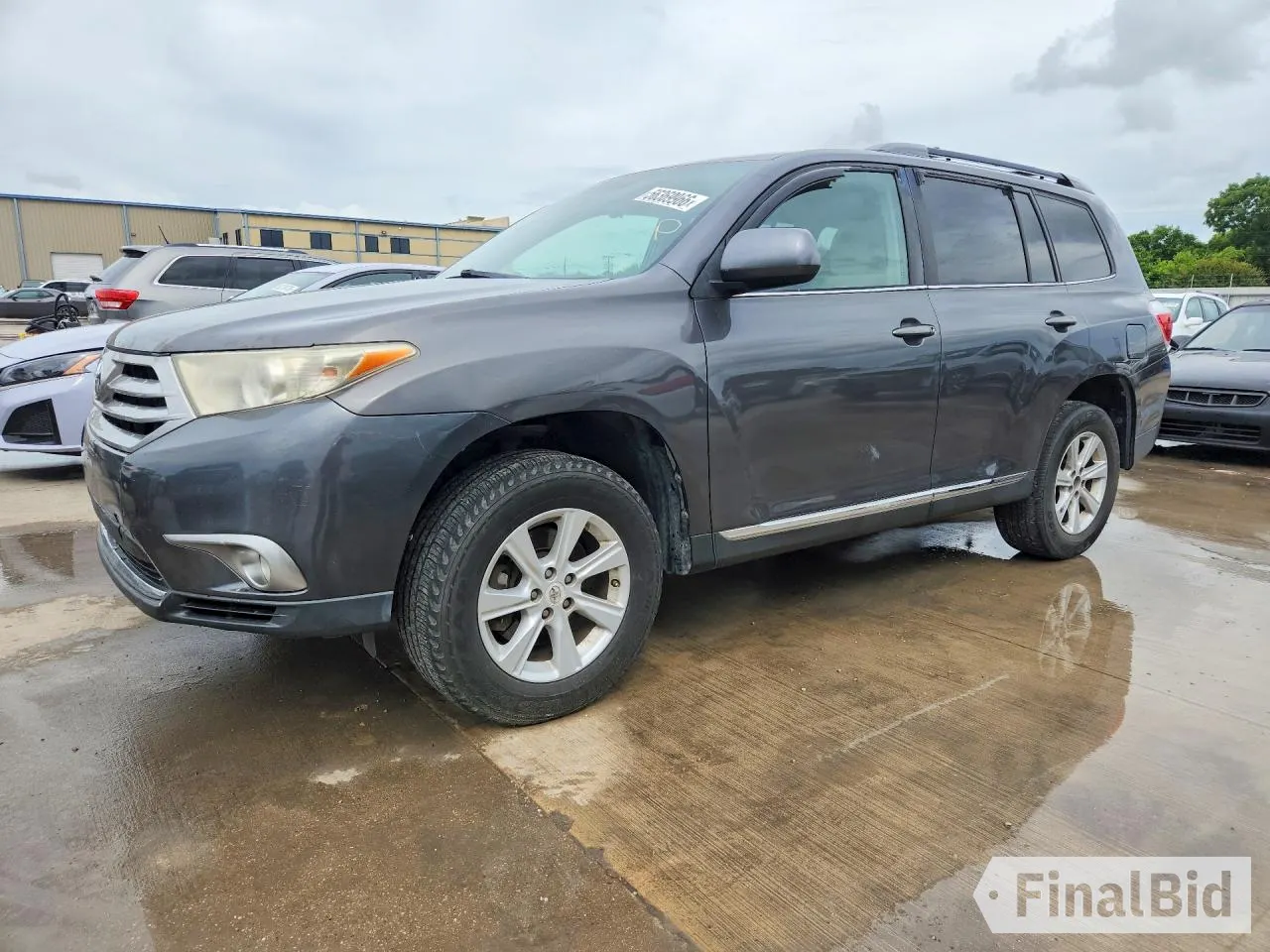2011 Toyota Highlander SE