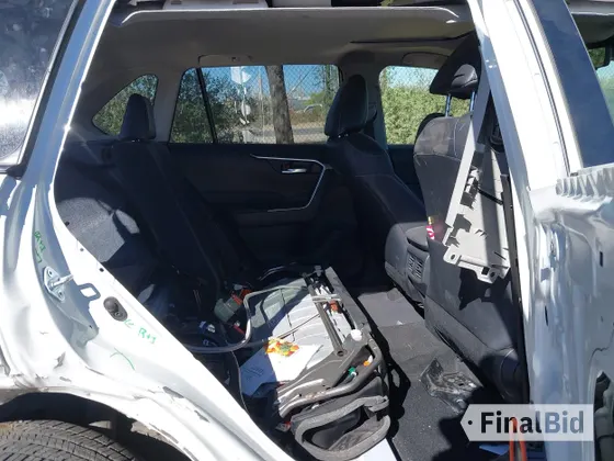 2021 Toyota RAV4 Hybrid XLE Premium