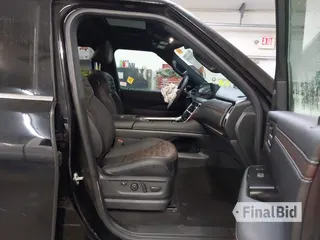 2025 Nissan Armada