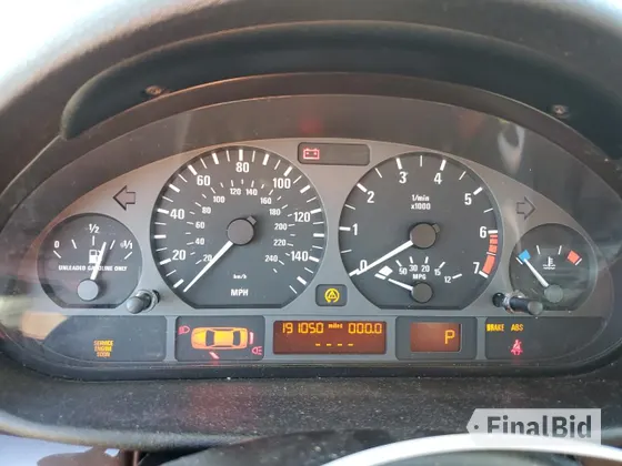 2003 BMW 3 Series 325xi