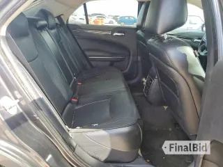 2016 Chrysler 300 C