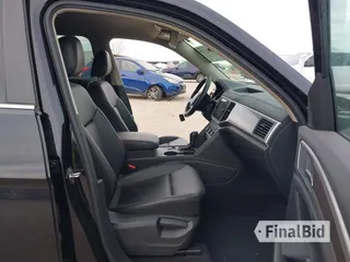 2018 Volkswagen Atlas SE