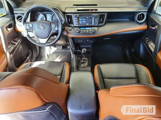 2018 Toyota RAV4 SE