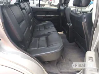 2004 Nissan Pathfinder SE