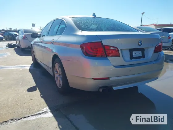 2012 BMW 5 Series 528i