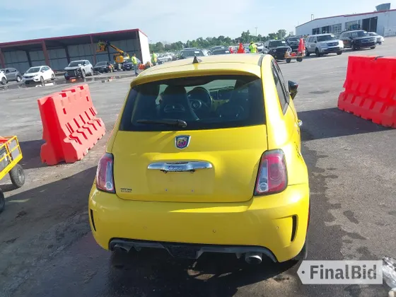 2016 FIAT 500 Abarth
