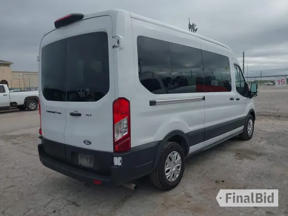 2026 Ford Transit Passenger XLT