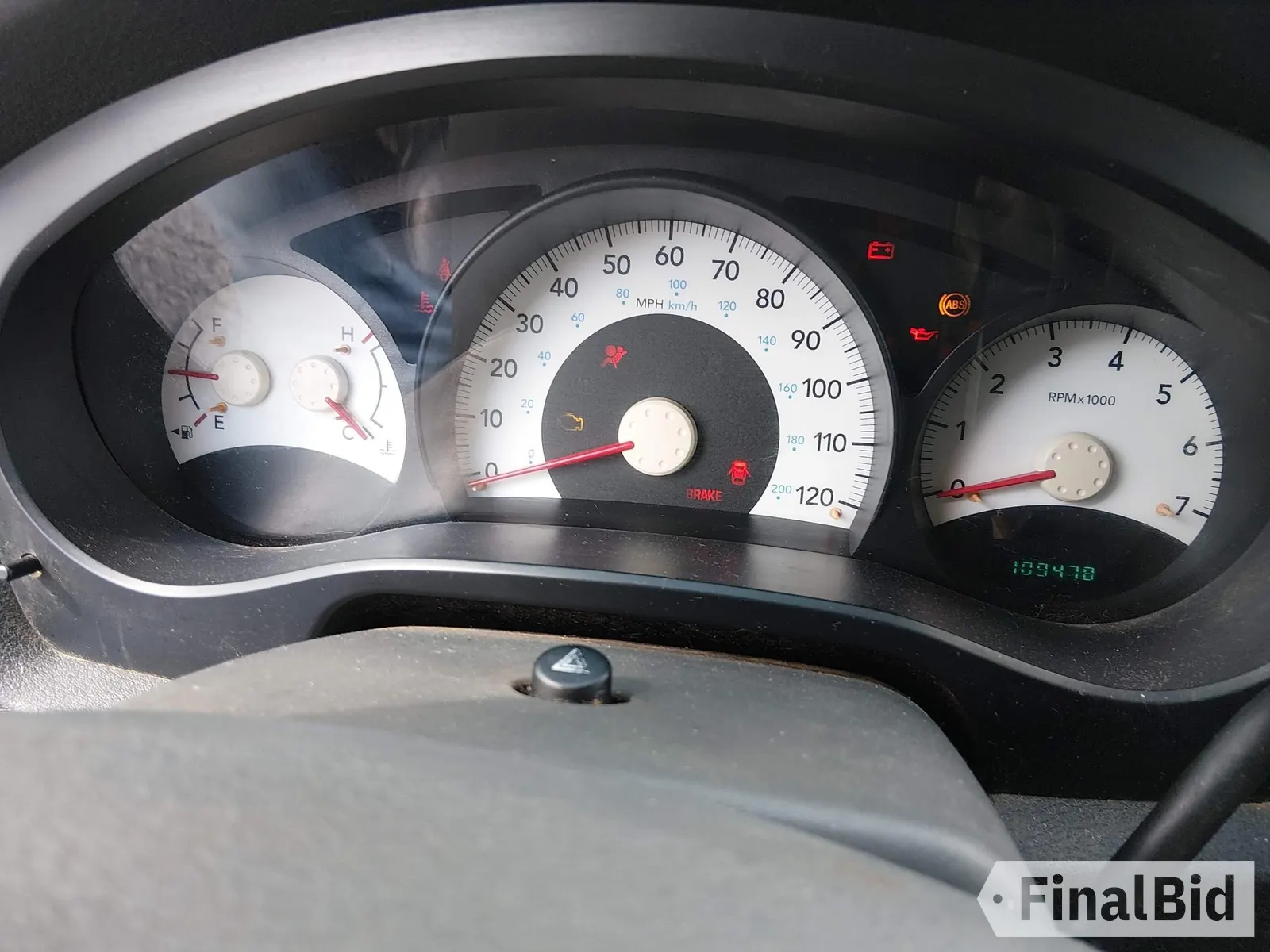 2006 Mitsubishi Raider LS
