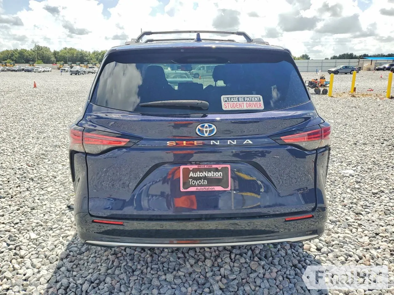 2023 Toyota Sienna Limited