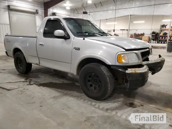 2003 Ford F-150 XL