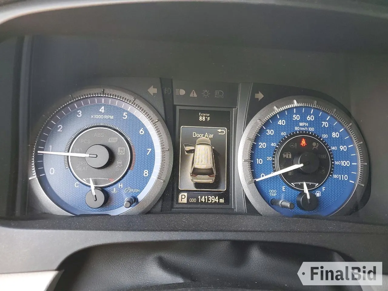 2016 Toyota Sienna XLE