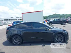 2025 Tesla Model Y Long Range
