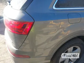 2018 Audi Q7 Premium