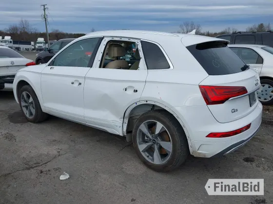 2022 Audi Q5 Premium Plus