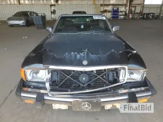 1985 Mercedes-Benz 380