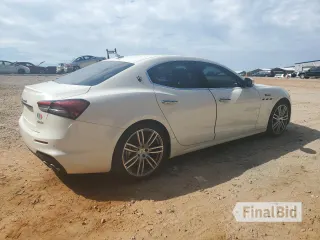 2022 Maserati Ghibli Modena
