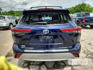 2021 Toyota Highlander Platinum