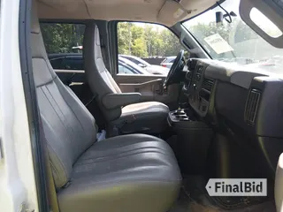 2018 GMC Savana